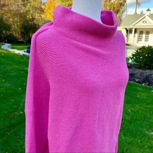 Free People Ottoman Slouchy Tunic Sweater Oversized Hot Pink - Picture 8 of 11